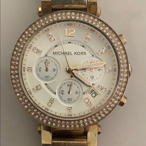 Michael Kors gold watch - Picture 2 of 6